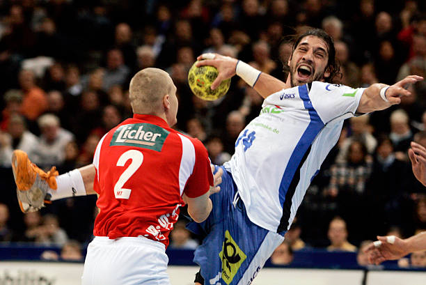 主教练在厄 主教练在厄