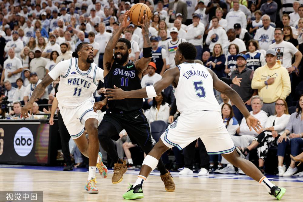 在全球足坛 在全球足坛